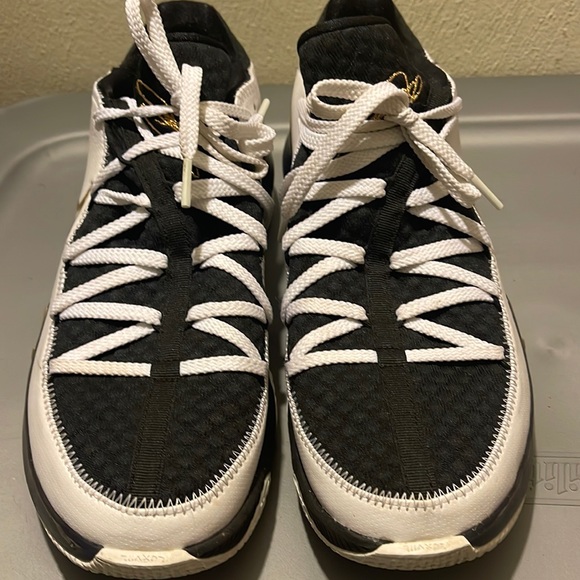 Nike Other - LEBRON 17 LOW
"Black / White / Metallic Gold"